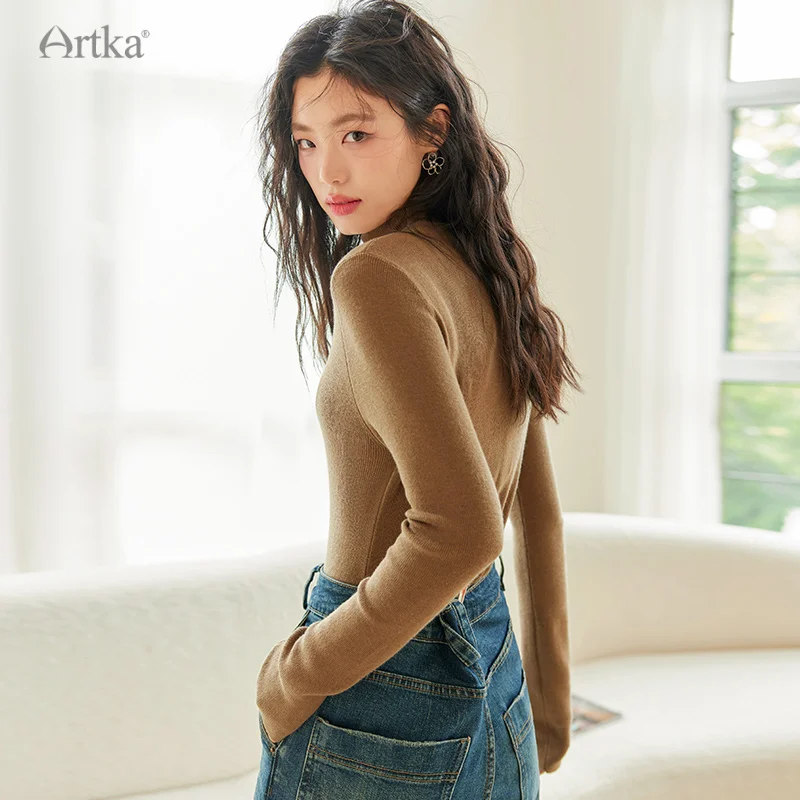 ARTKA 2023 Winter New Women Knitwear Multicolour Elegant Simple Slim Knitted Sweater Turtleneck Soft Wool Knitwear Top YB92335D