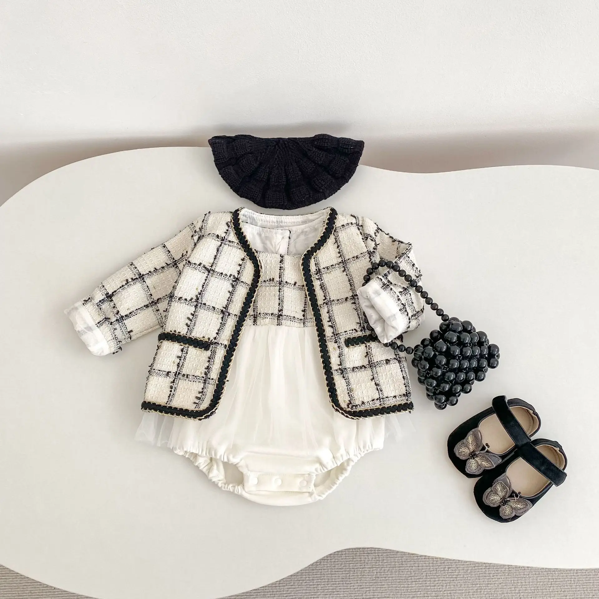 

2025 Spring Fall Baby Girl Tweed Set Toddler Infant Two-Piece Outfit Coat + Romper Lace Cute Elegant Luxury Designer 0-24 Months