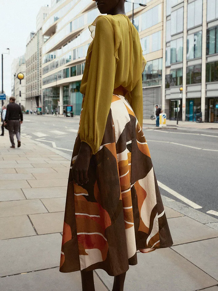 กระโปรงผ้าไหมพิมพ์ลายแฟชั่น คอลเลคชั่นฤดูใบไม้ร่วงใหม่ล่าสุด เสื้อผ้าผู้หญิง กระโปรงอเนกประสงค์ทรงเอ ความยาวระดับกลาง สไตล์ชาติพันธุ์