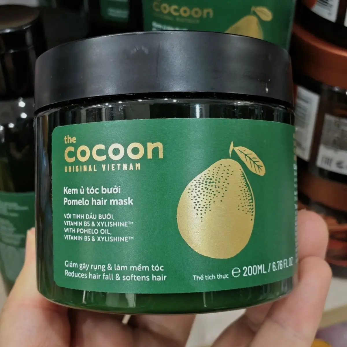 

Vietnam 200ml Vegan Hair Mask – Pomelo Extract & Xylishine™, Repairs Damaged Cuticles & Retains Moisture, Rich Cream