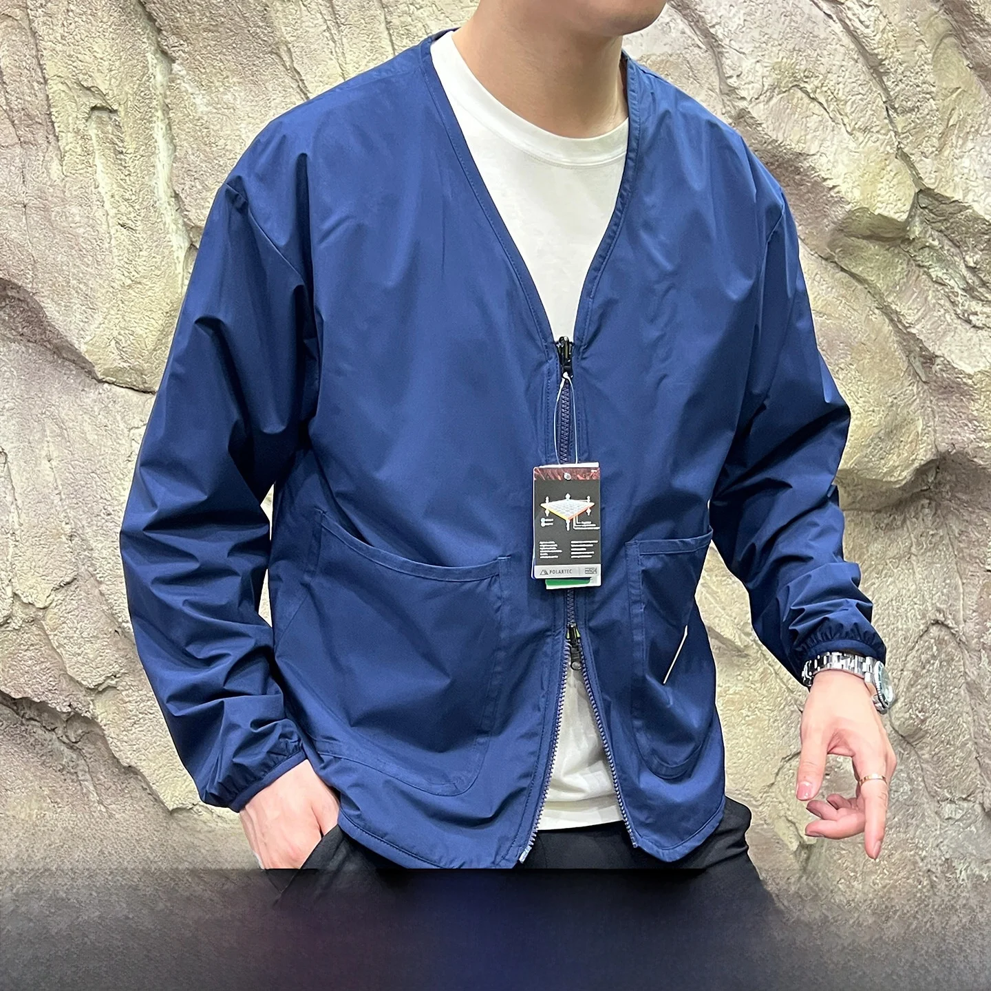 

Double-Sided Wear V-Neck Waterproof Outerwear for Men And Women Autumn Business Series Standard Fit Long Sleeve Casual Style