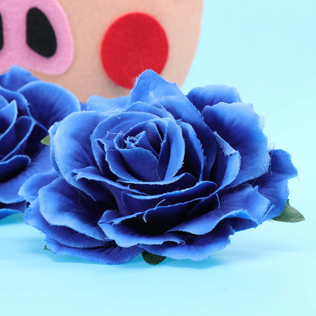 

5pcs 10Cm Cloth Flower Brooch Pin Rose Corsage Wedding Accessory Bridesmaid Flower Girl Groom Bridal Dress Blue Elegant