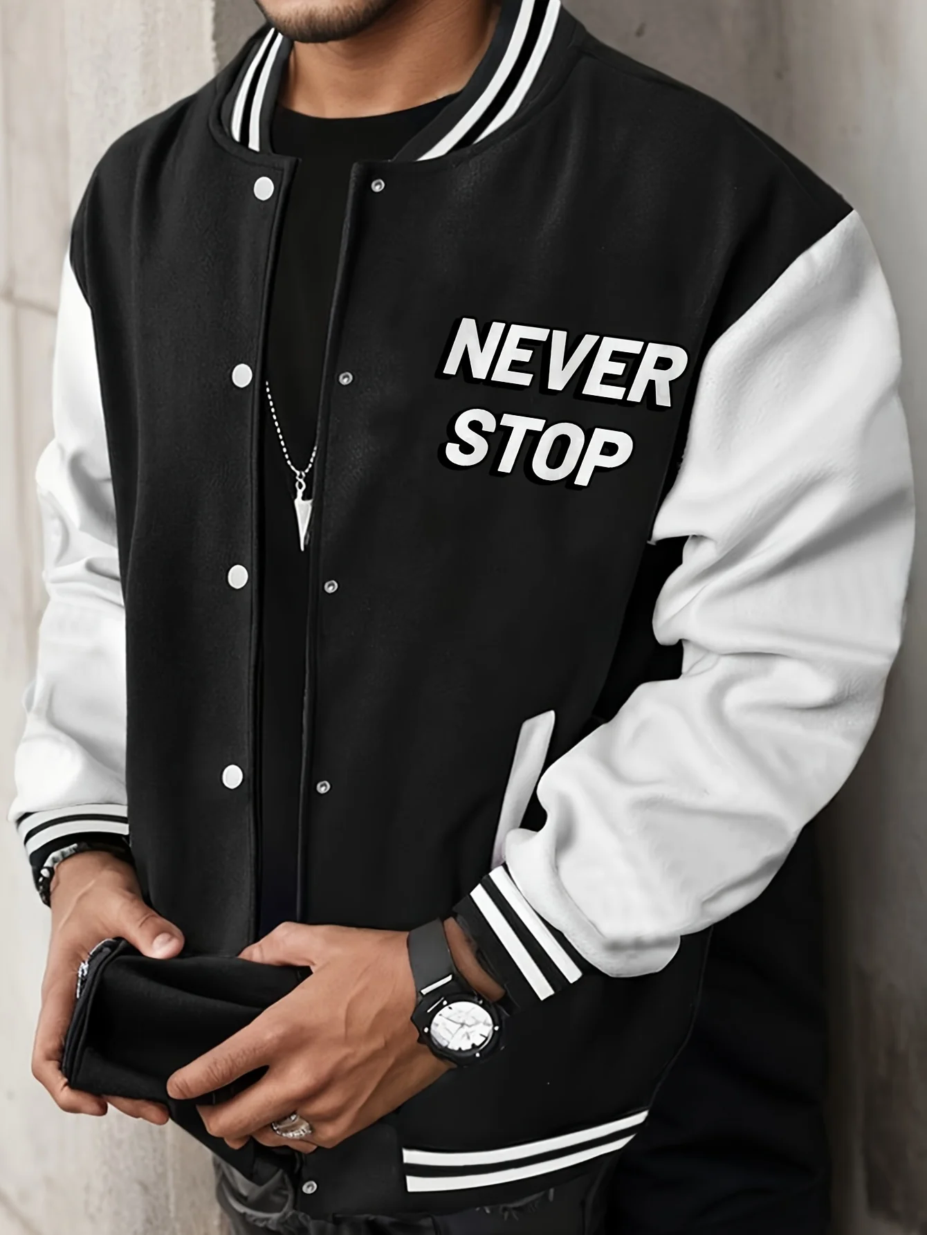 

Fashionable Men's Baseball Jacket Durable Comfortable and Well Fitted Classic for Spring Autumn and Winter