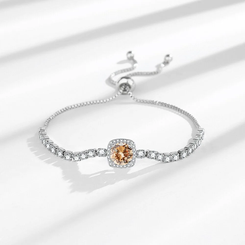 

S925 simple temperament bracelet two carats princess square bag moissanite bracelet ladies niche bracelet hand jewelry