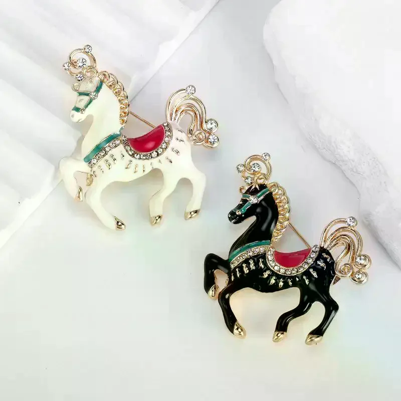 Fashion Zodiac Animal Enamel Horse Brooches For Women Clothing Coat Jewelry Accessories Gifts