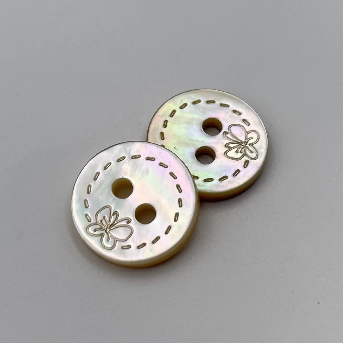 20PC Natural White Mother of Pearl Seashell Heart Flowers Star 2-holes Flatback Buttons Shirt Cufflinks Scrapbook Sewing Crafts