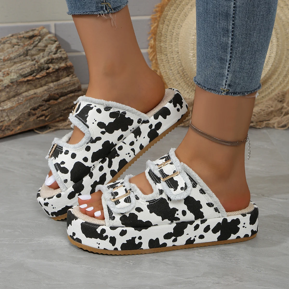 Vrouwen Platform Slippers 2024 Nieuwe Zomer Mode Casual Sandalen Lichtgewicht Met Platform Schoenen Voor Vrouwen Peep Toe Dia 'S Vrouwen