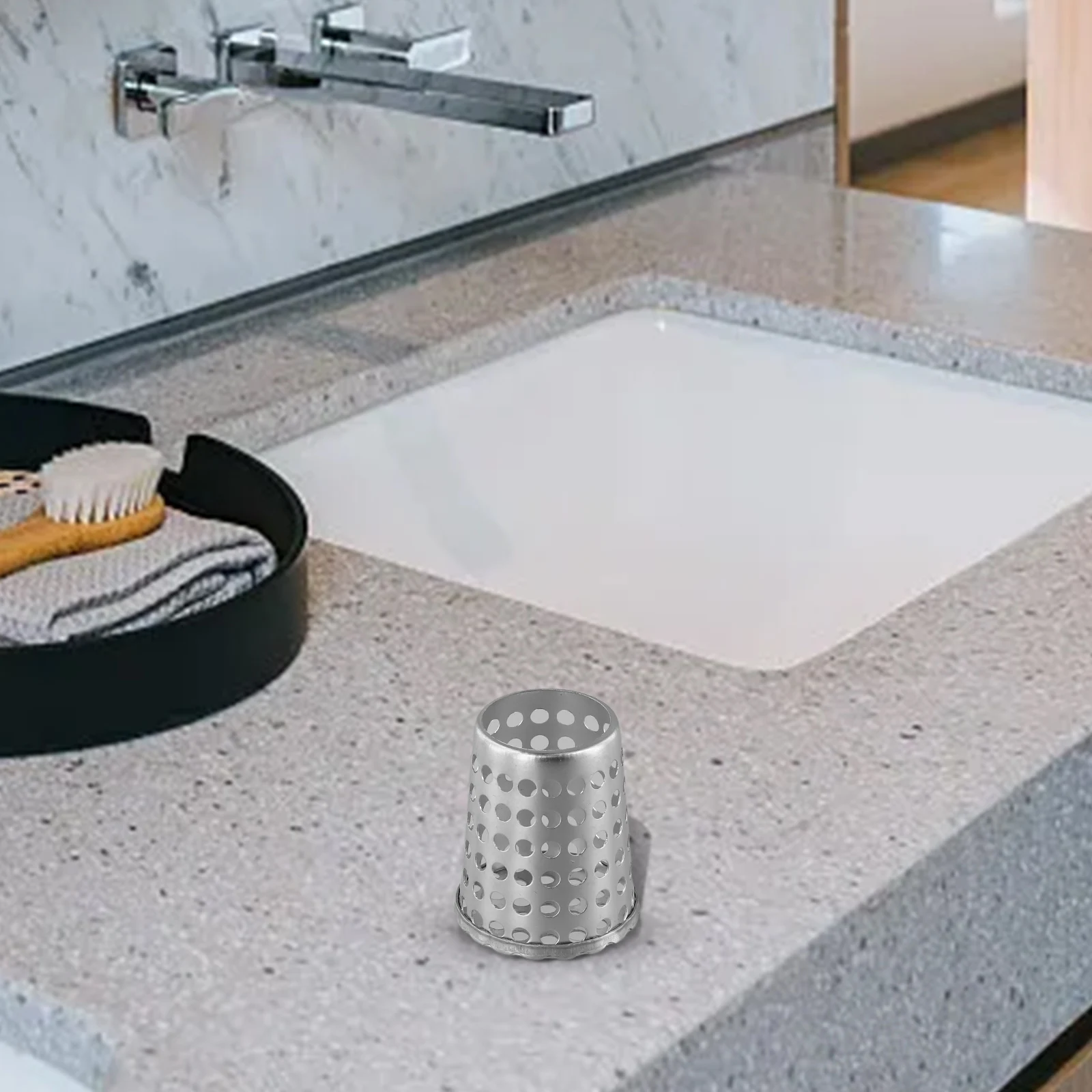 

Rooftop Floor Drain Cover with Extra Thick 304 Stainless Steel Construction and Resistance for Outdoor For Drainage