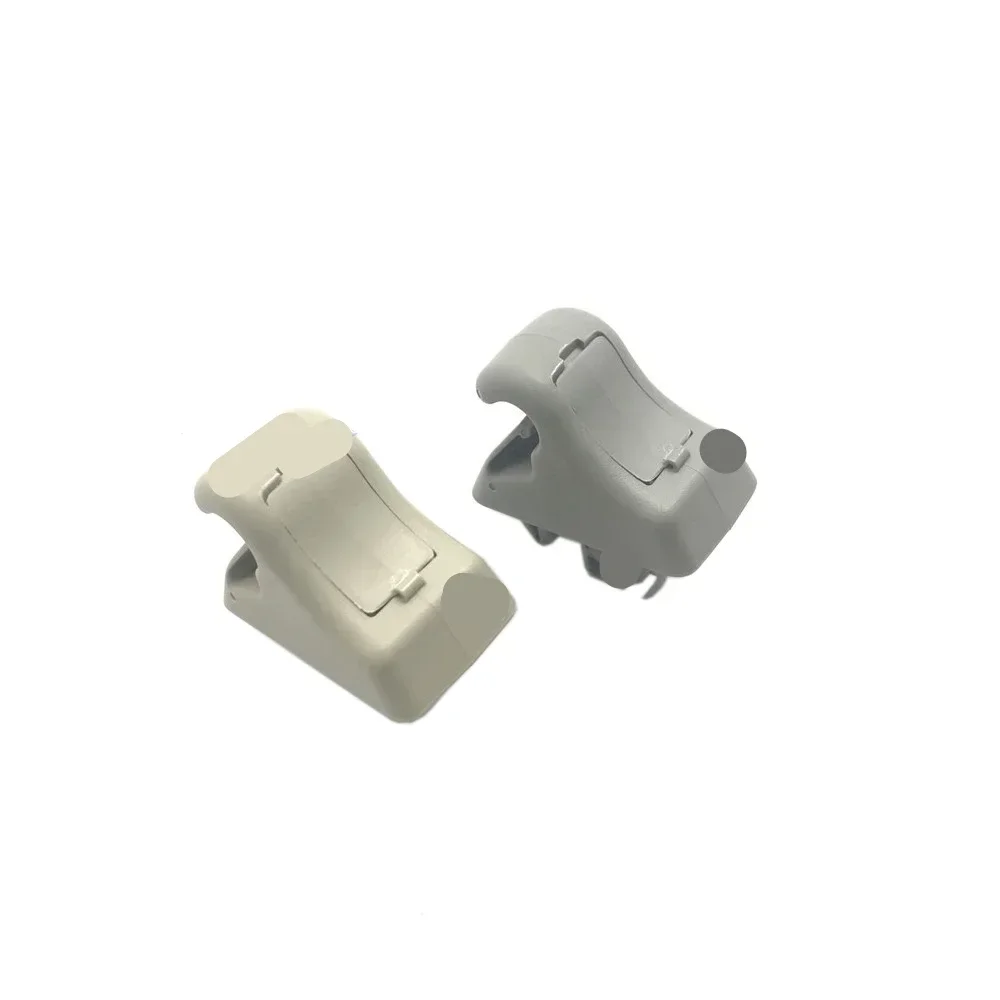 

1 Piece Beige or Gray Sun Visor Bracket for Pajero V90 MR779704 Sun Panel Clip for Montero V70 Hook for Pinin H60 H70 V60 V80