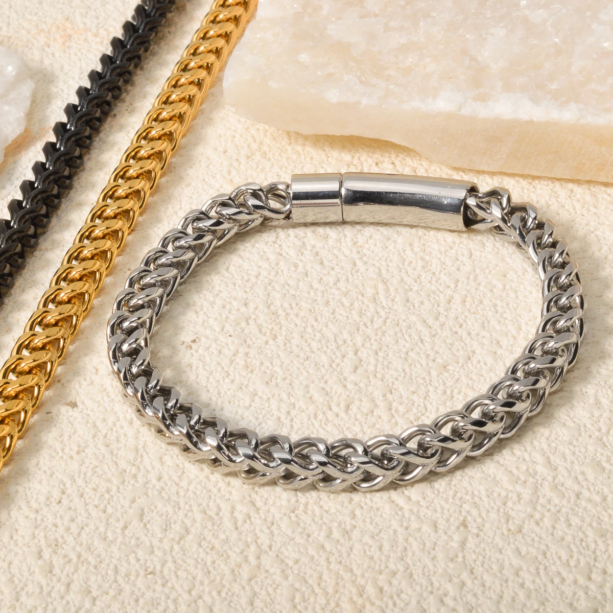 

Stainless Steel Cuban Chain Bracelets for Men Hip Hop Male Boy Wristband Christmas Holiday Dad Gift for Boyfriend Husband