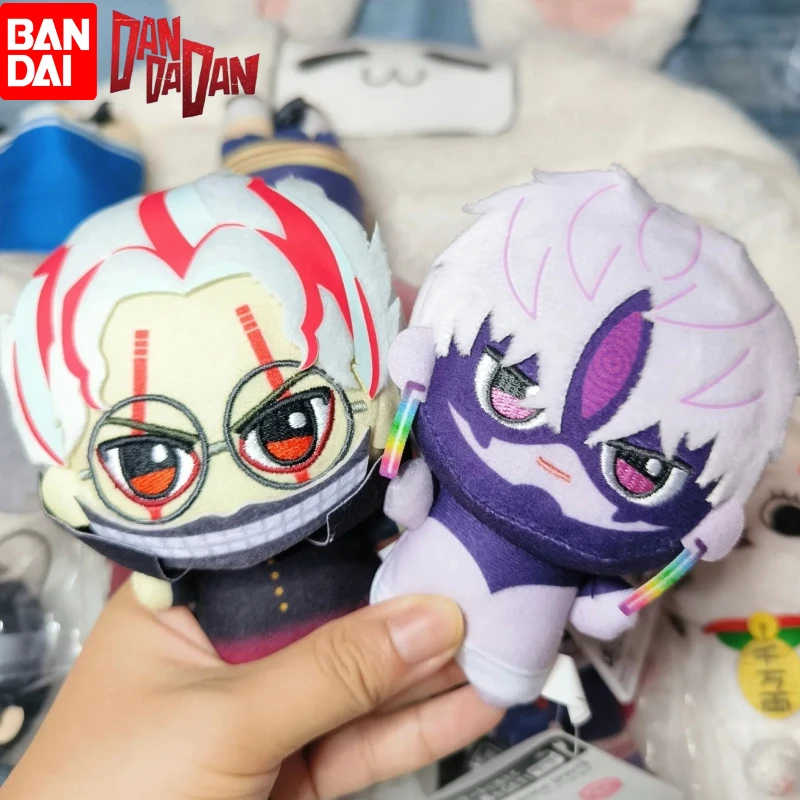 

Подлинная аниме Bandai DANDADAN Momo Takakura Ken Okarun Shiratori Aira 11 см, плюшевая игрушка с подвеской из мультфильма, коллекция подарков