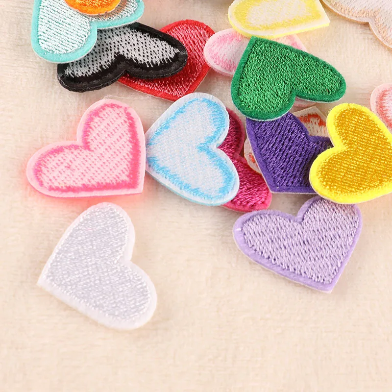 20pcs Patches Heart For Clothing Kids Iron On Lot Sew Parches Thermocollant Embroidered Bulk Pink Red Blue Black Cute Small Pack