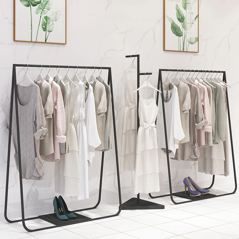customized.Factory Wholesaler High Quality Single Pipe Clothes Display Rack Black Shop Clothing Stand Metal Garment Display