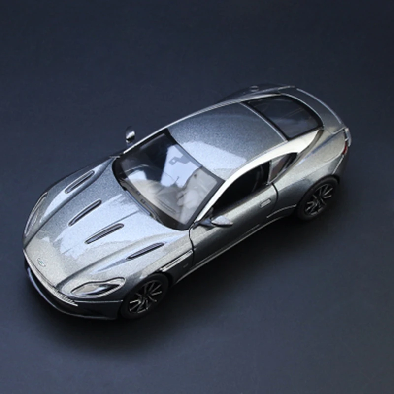 1:24 AstonMartin DB11 Alloy Sports Car Model Diecast & Toy Vehicles Metal Racing Car Model Collection High Simulation Gifts