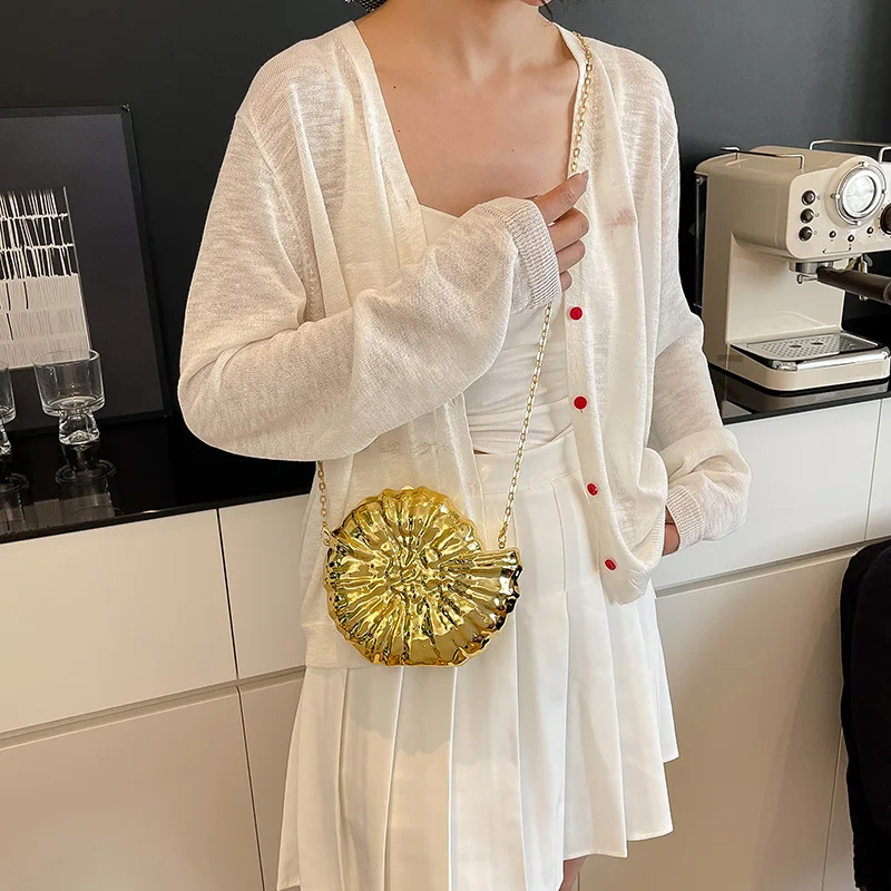 

Cross-Border New Style 2025 Summer Fashion Conch Dinner Bag Shiny Acrylic Mini Clutch Bag Chain Bag Women's Bag