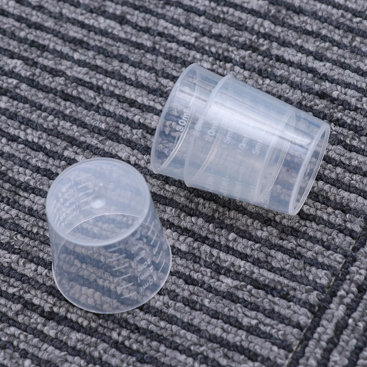 60pcs 30Ml Plastic Graduated Measuring Cup Transparent Liquid Powder Dry Pill Container Kitchen Lab Scale Graduation Cup