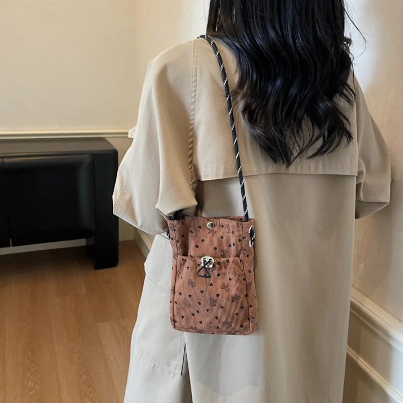 bolsa-crossbody-pequena-de-veludo-para-mulheres-mini-carteira-macia-para-telefone-bolsa-de-ombro-com-aba-multifuncional-bolsa-crossbody-bolsas-de-mujer