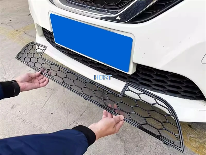 Car Front Bumper Racing Grills Insect Screen Net Water Tank Dust Proof Cover Accessories For Nissan Sentra/Sylphy B17 2021-2024