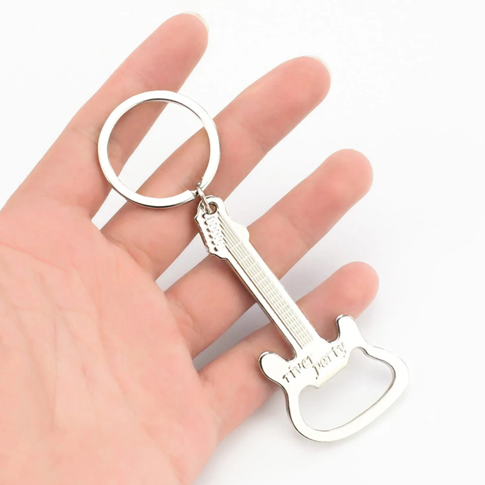 1pc-Guitar-Inspired Keychain Bottle Opener – Stylish Multi-Tool Key Ring, Durable, Perfect Casual Gift for Music Enthusiasts