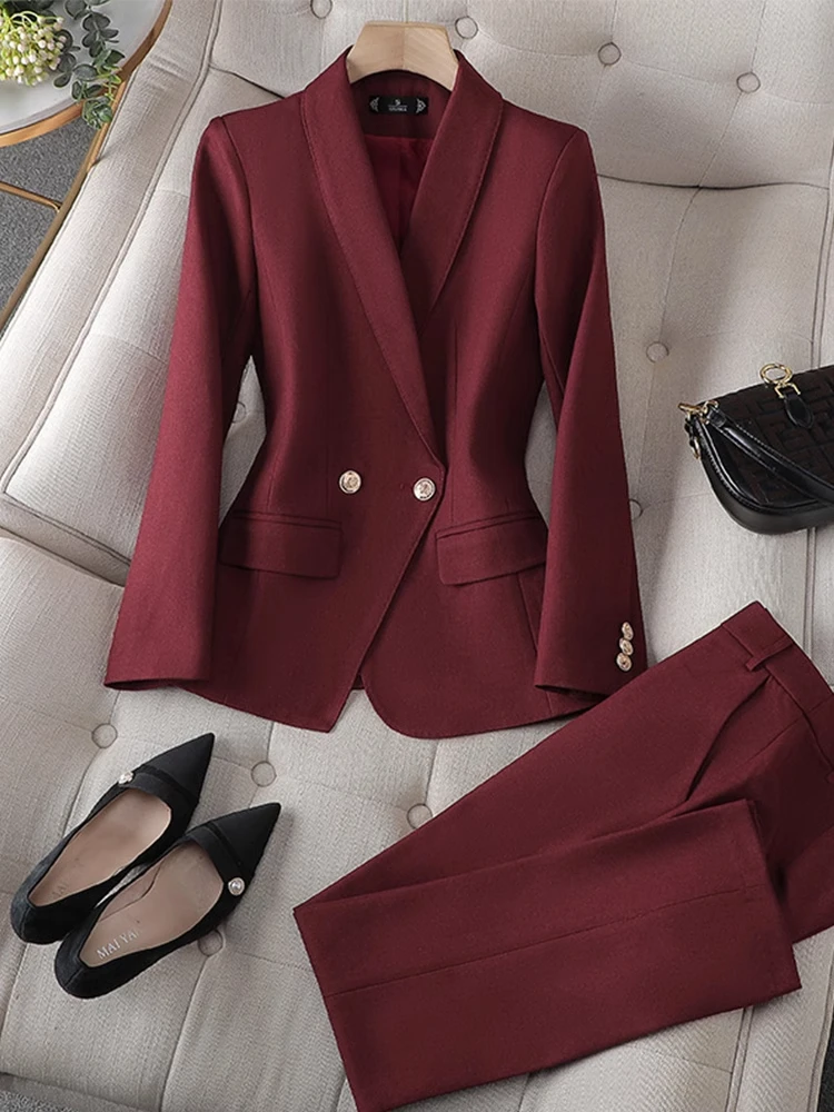 

Костюм-двойка цвета винного красного вина для женщин: осенне-зимний новый стиль, профессиональный элегантный деловой костюм для ведущих и участниц мероприятий.