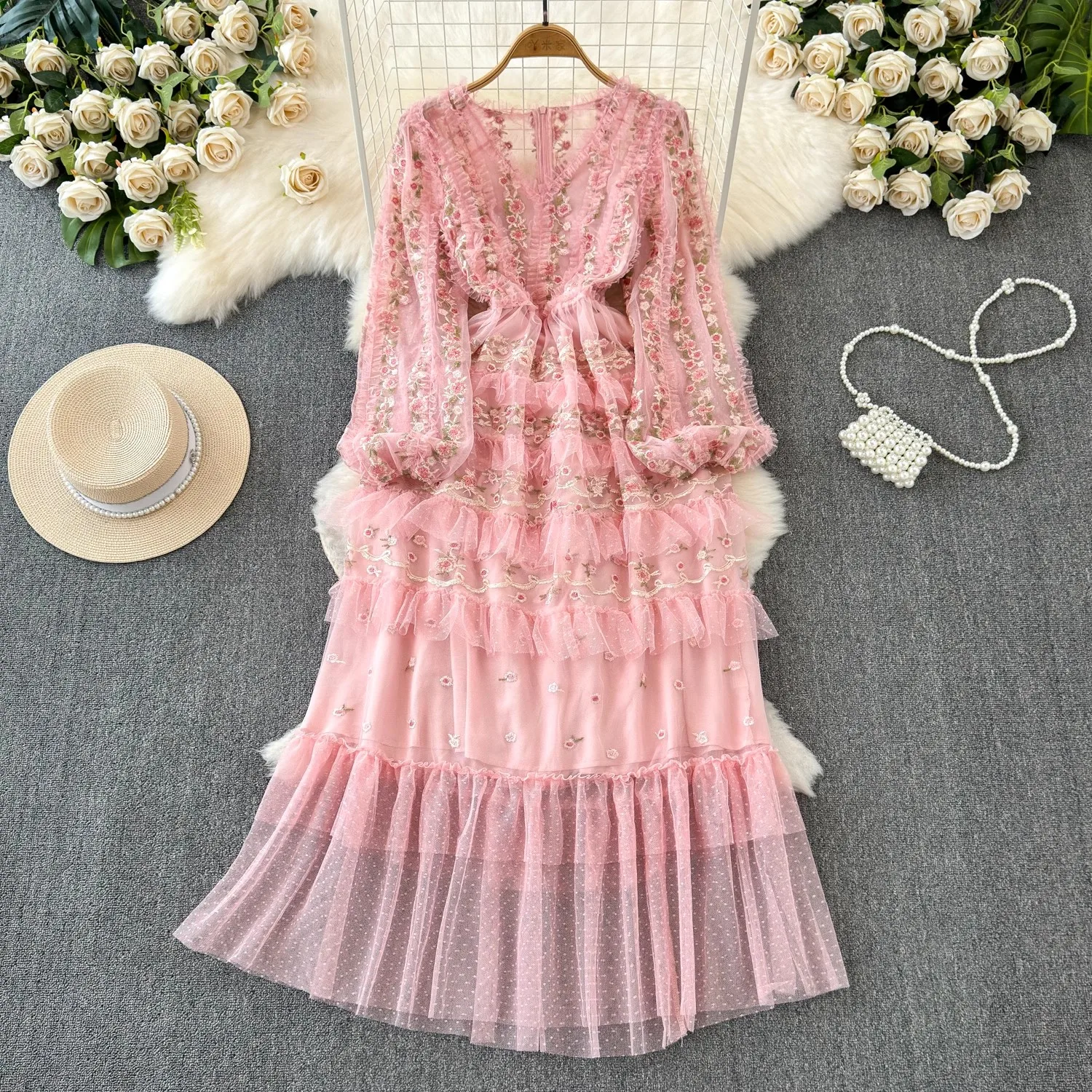 

High Quality New Designe Luxury Flower Embroidery Ruched Midi Long Party Dinner Dresses Lady Summer Spring Lace Dresses