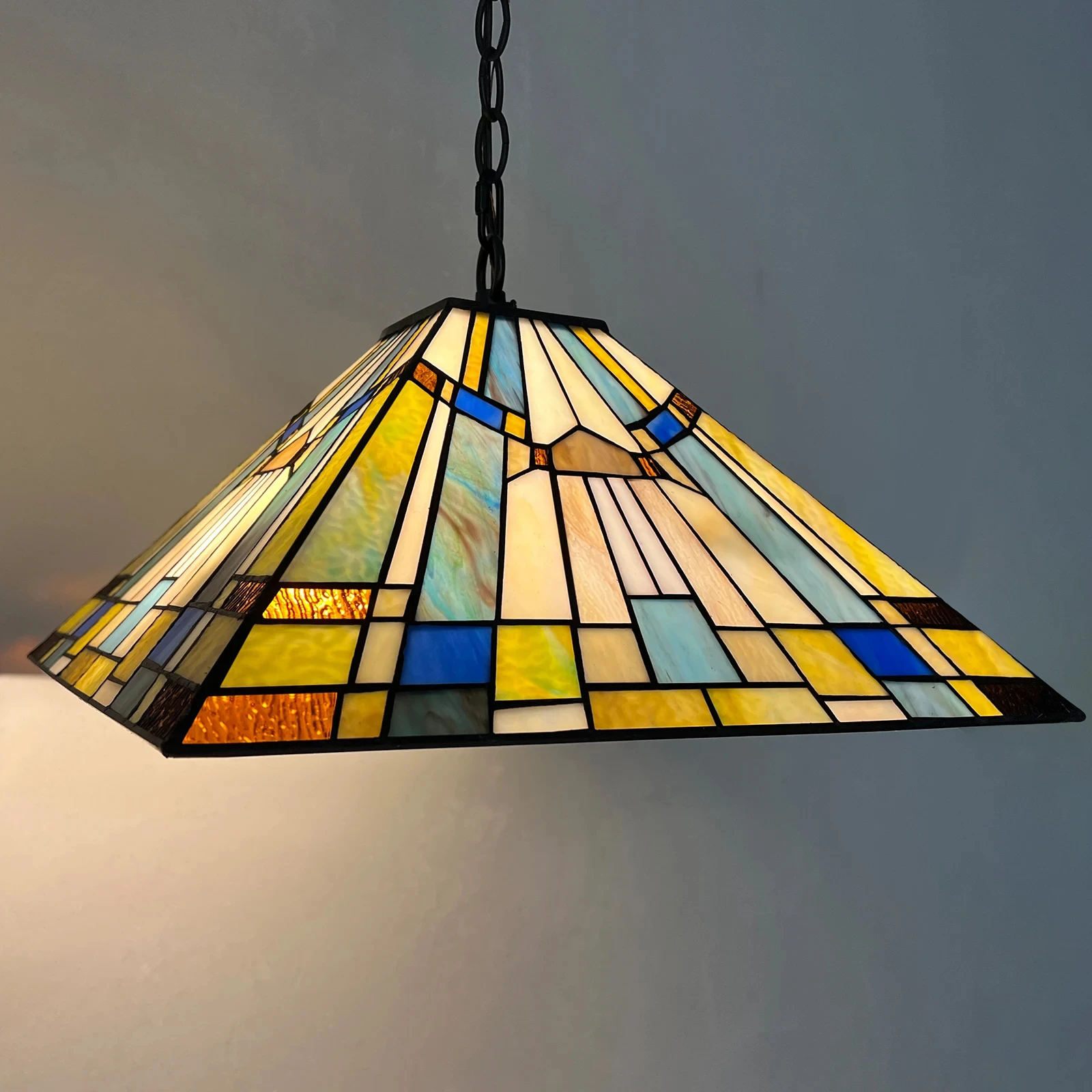 CX190HF Tiffany Pendant Light 12 Inch Wide Style Stained Glass Hanging Lamp Decor For Kitchen Island Dining Room Lighting