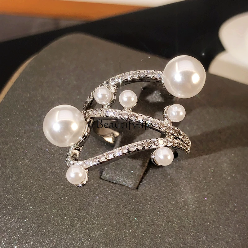 

Fashion Personality Winding Diamond Pearl Opening Accessories