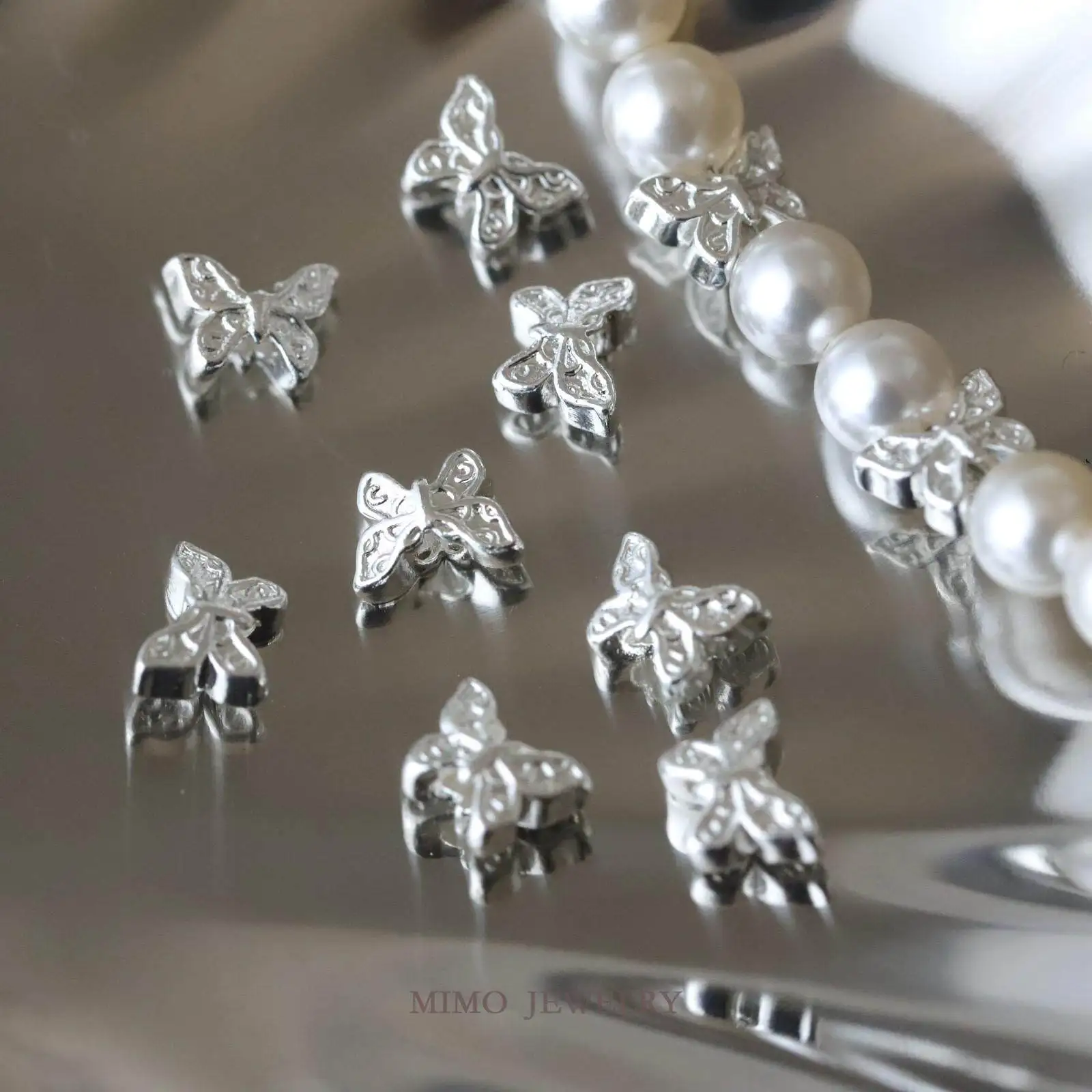 

Brass Gold Plated relief vertical hole butterfly Spacer Beads Loose Beads for Jewelry Making DIY Bracelet Necklace Accessories