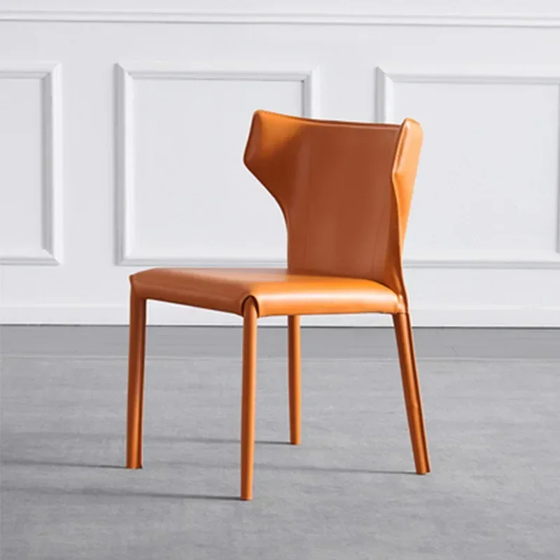 Italian Dining Chair Minimalist Saddle Leather Chair Home Simple Hard Leather Stool Designer Nordic Cadeira Furniture