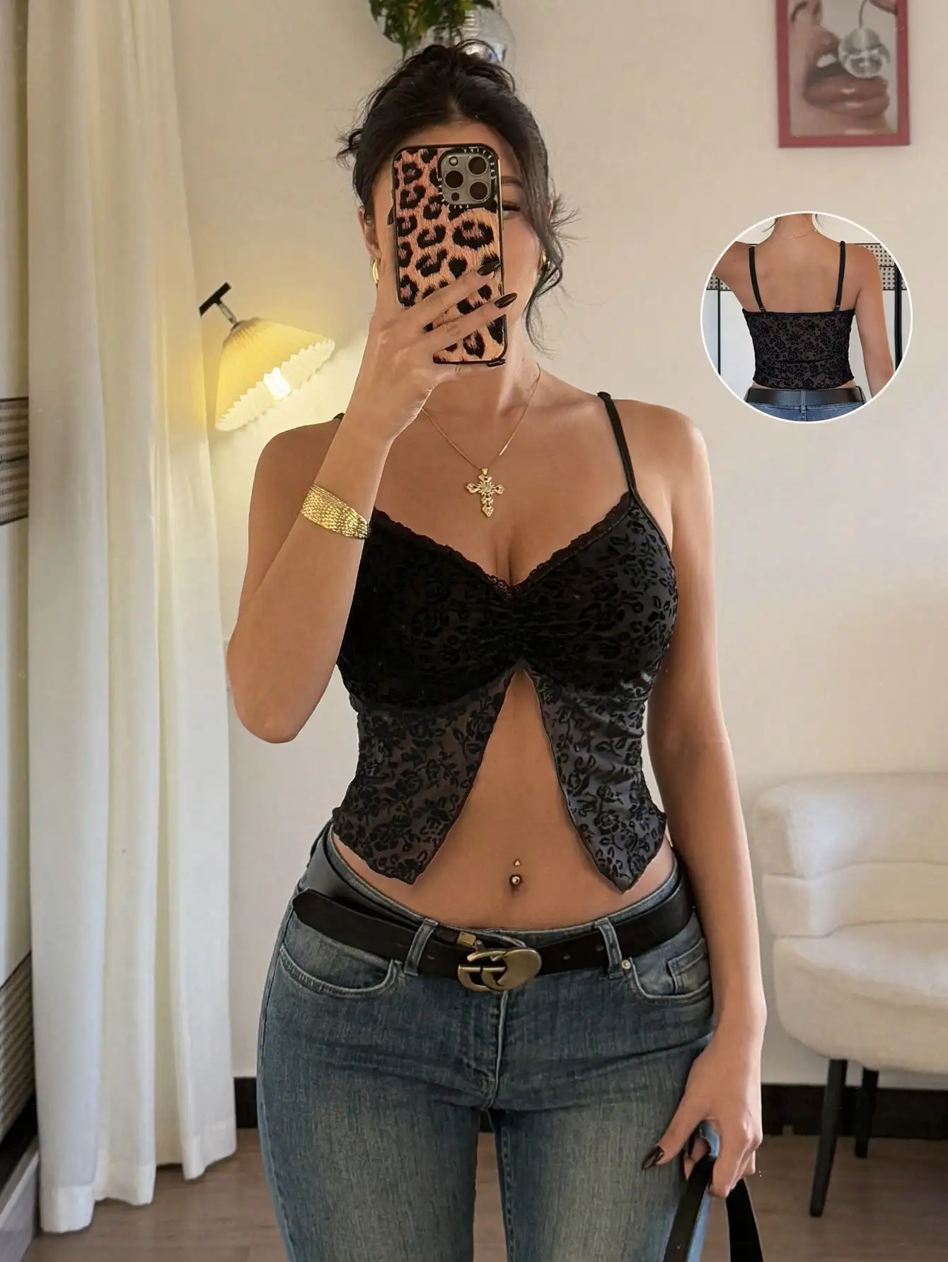 

Красивый сексуальный подтяжки спереди на груди плиссированный кружевной флокированный кружевной черный женский жилет