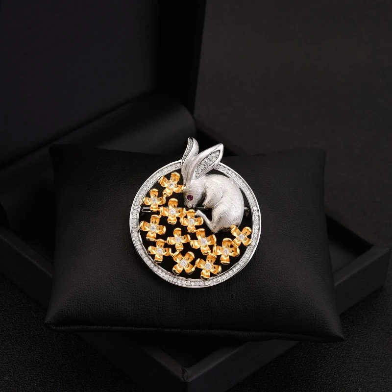 Vintage Rabbit Osmanthus Brooch Crystal Lapel Pin Women Elegant Oriental Accessory For Suit Coat Dress Festival Jewelry Gift