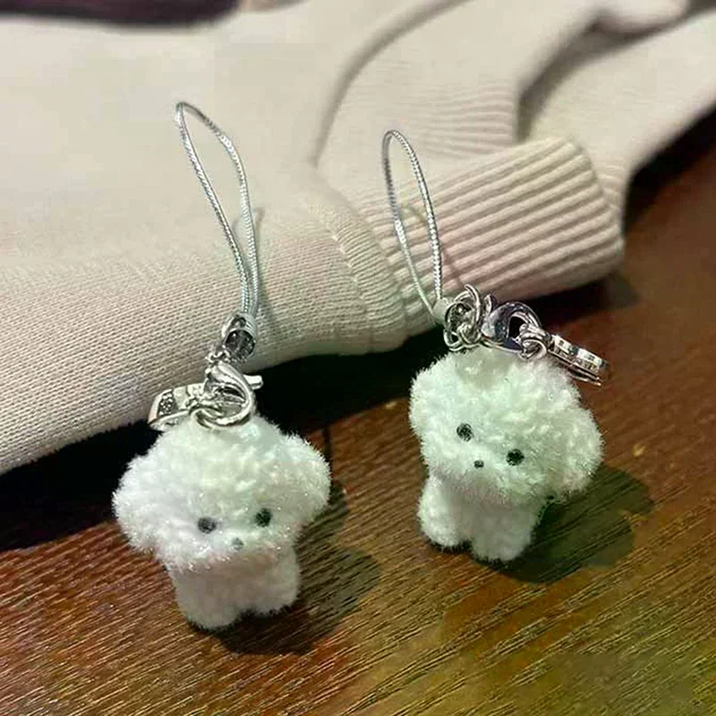 1Pcs Flocked Resin Dog Puppy Keychain 3D Little Plush Animal Pendant Backpack Car Keyrings Charms Hangs