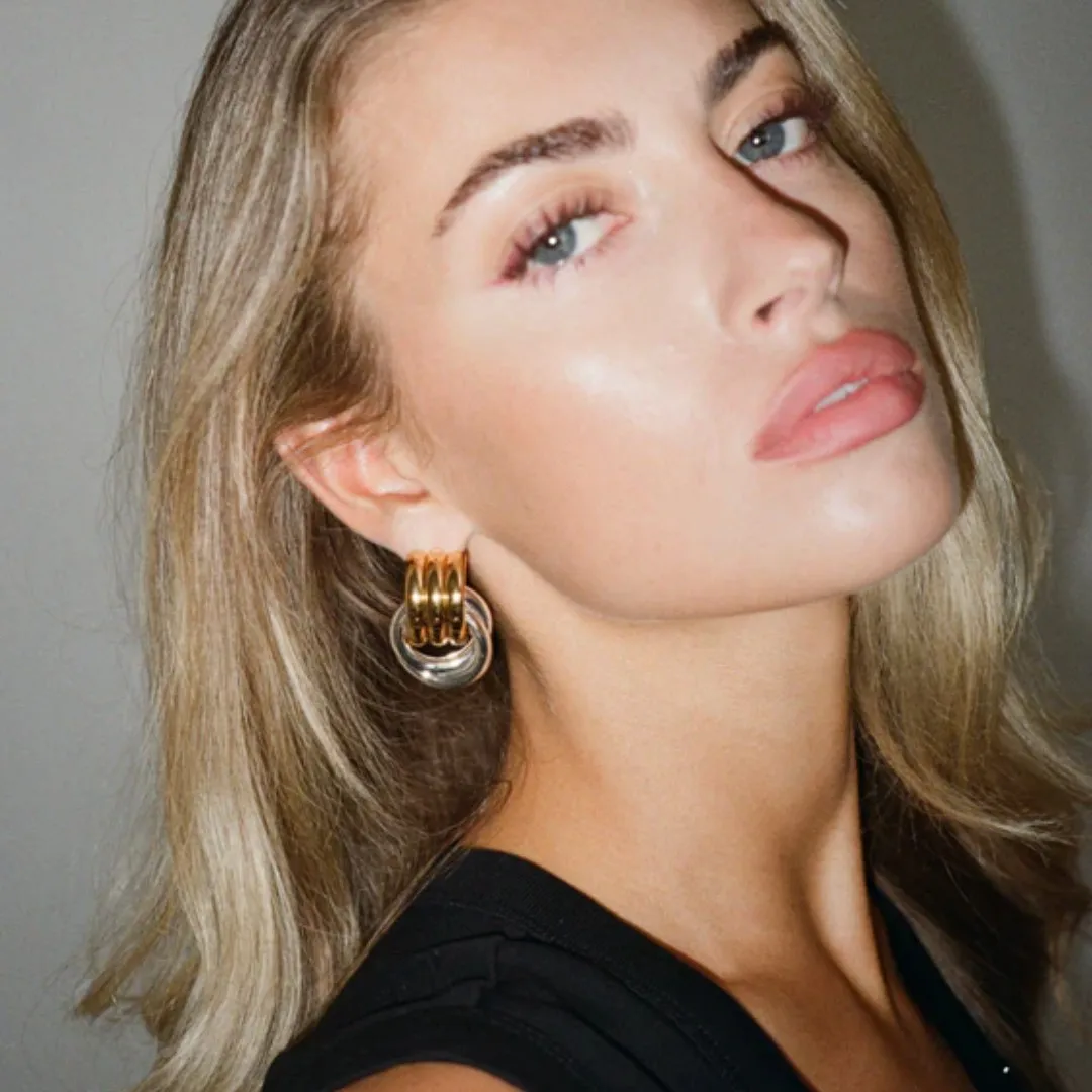 

Miranda 316L Stainless Steel Gedraaide Statement Oorbellen Hoop Earrings for Women 18k Gold Plated Rust Proof Stylish Jewelry