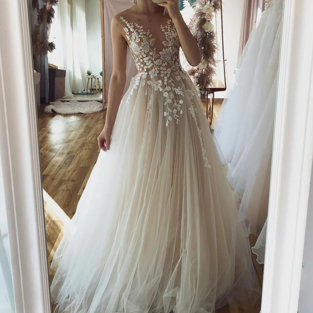 

Classic V-Neck Appliquins Floral Sleeveless Pleat A-Line Brede Wedding Dresses Bridal Gowns Customized