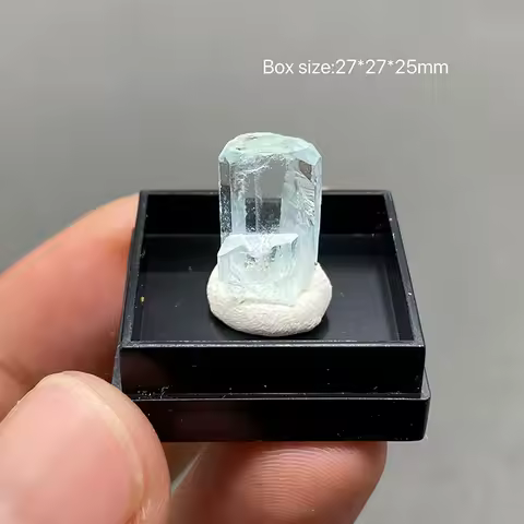 100% natural Pakistan columnar aquamarine rough mineral specimen healing crystal gem Pendant beads+ box size ：27*27*25mm