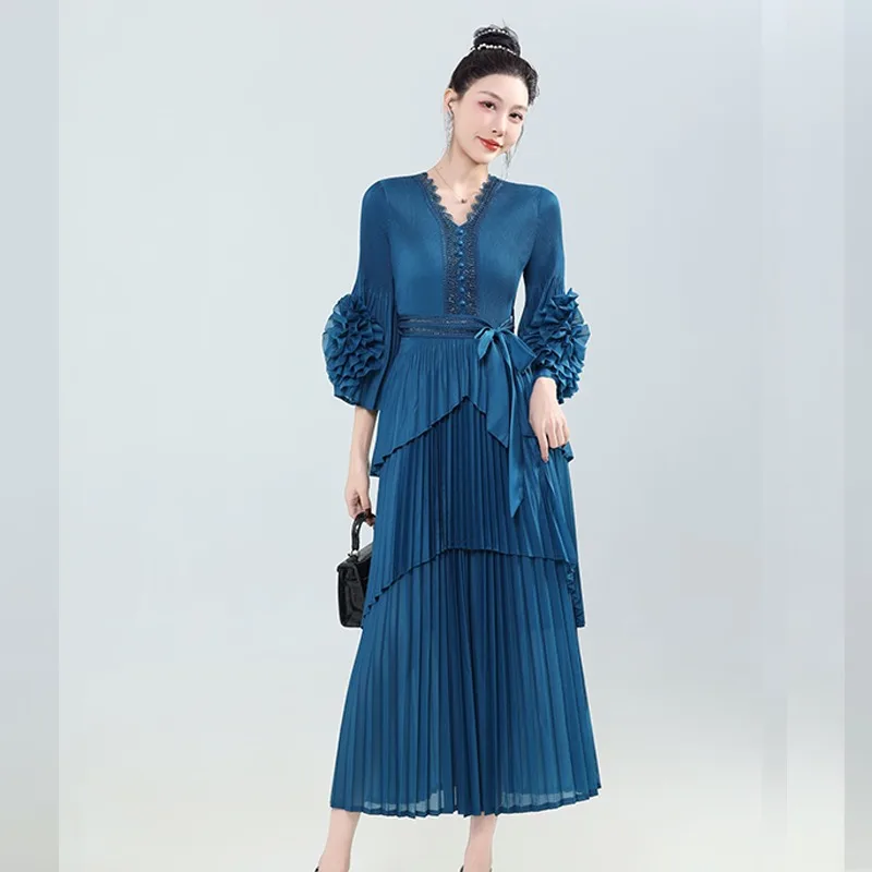 

Miyake Pleated Dresses 2026 New Fashion V-Neck Lantern Sleeve Waist-Tied European Women Plus Size Long Dress Commuting Ball Gown