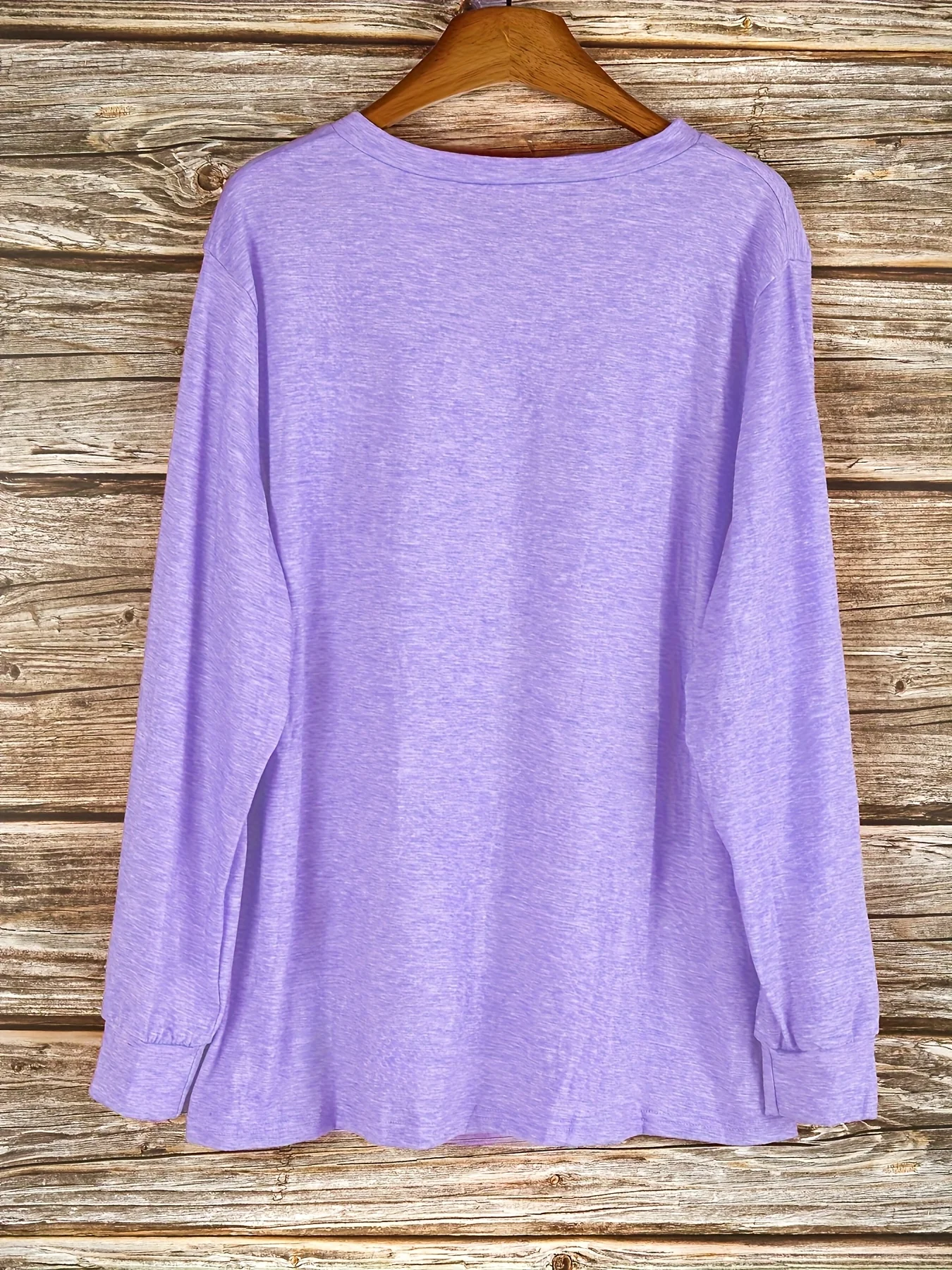 Bequemes Übergrößen-Langarm-Henley-Oberteil mit Knopfdetail für lässige Eleganz – Detail 11