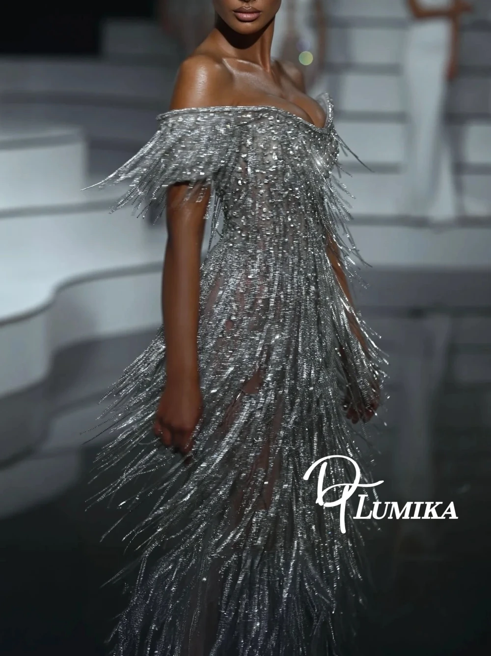 

Luxury Silver Rhinestone Fringe Tassel Evening Dress Off Shoulder High Slit Floor Length Red Carpet Celebrity Formal Gala Wear
