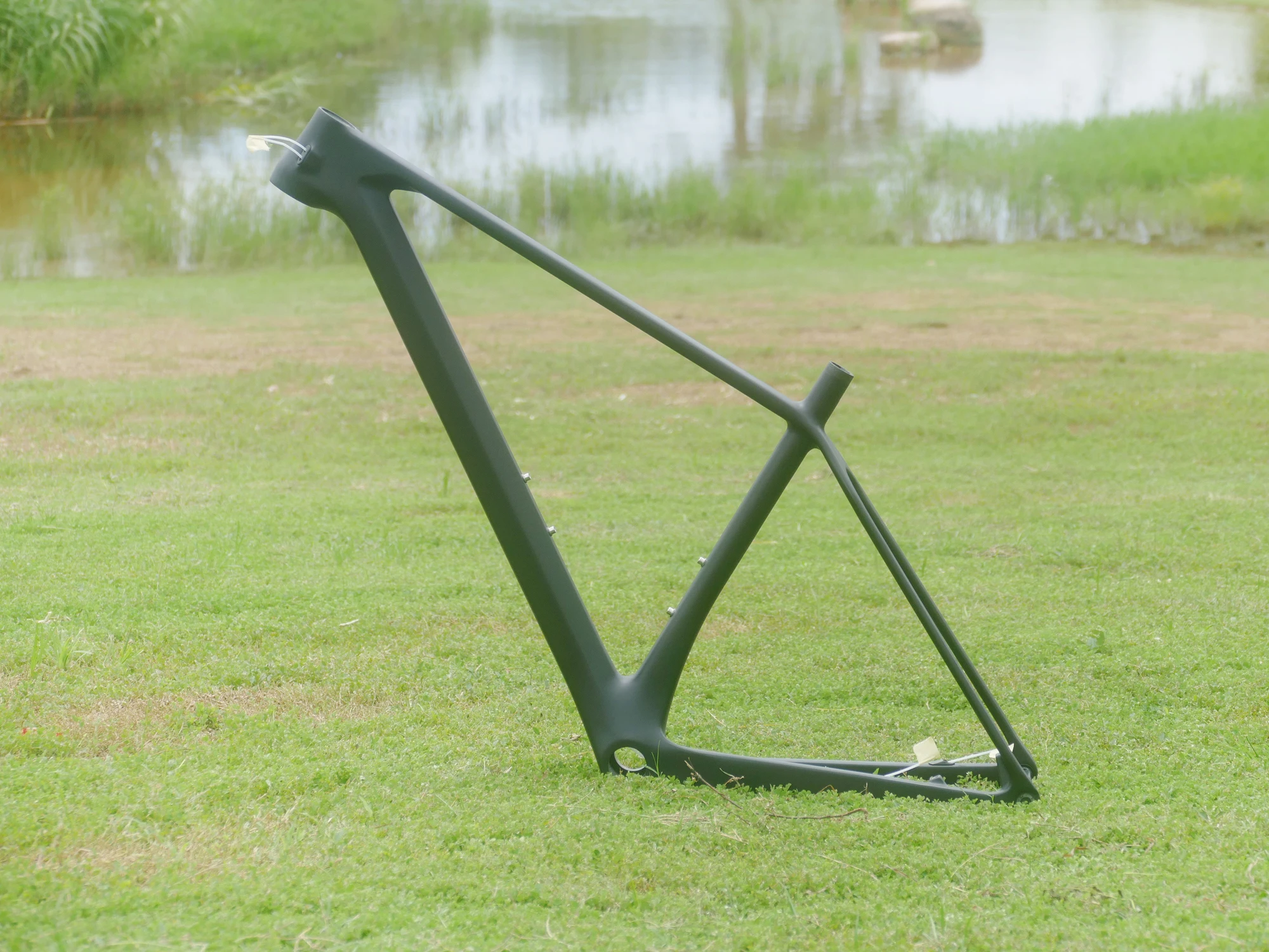 

Новый полностью карбоновый горный велосипед 29ER с осью 148*12 мм, рама + рулевая колонка + зажим для седла 31,8 мм