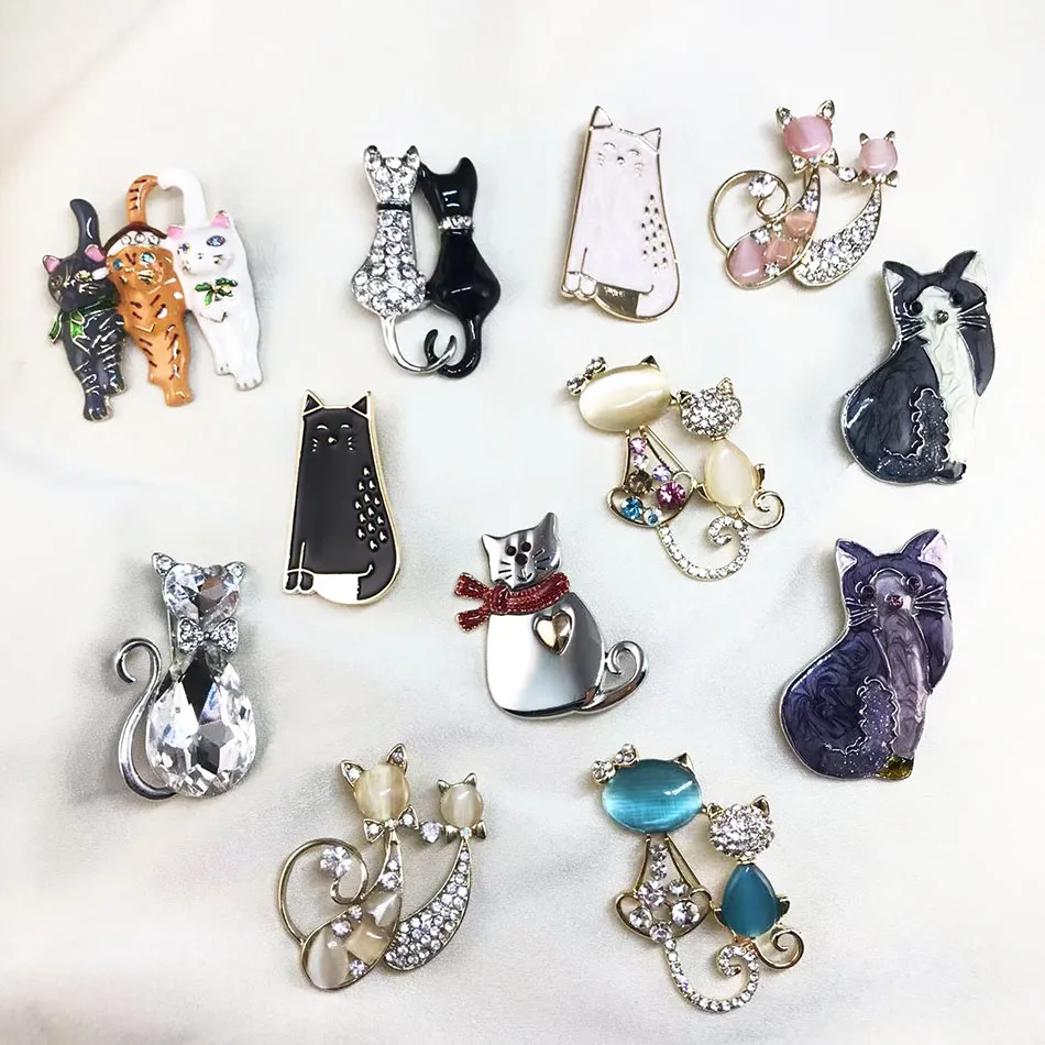 New Cute Cat Brooch Fashion Pop Enamel Colored Animal Kitten Brooch For Girls Jewelry Accessories Birthday Party Gifts