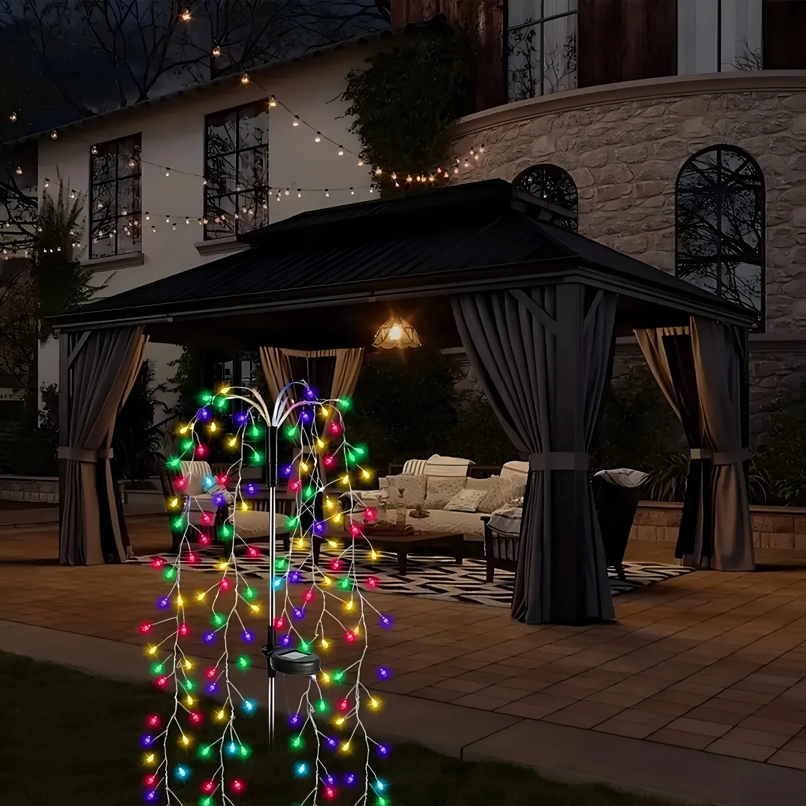 Solar-powered firecracker ground light, 120/200 LED, colored light, suitable for gardens, courtyards, walkways, and lawns.