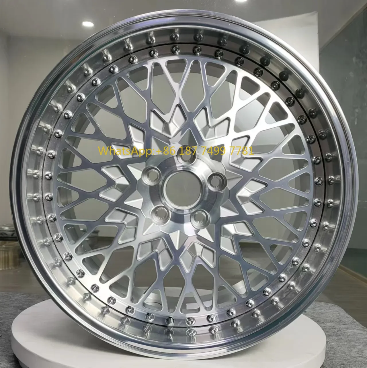 

Высокое качество 18, 19, 20, 21, 22-дюймовые полированные кованые колеса из 2 частей, изготовленные на заказ 5x112, 5x120 диски 6061-T6, легкосплавные автомобильные колеса
