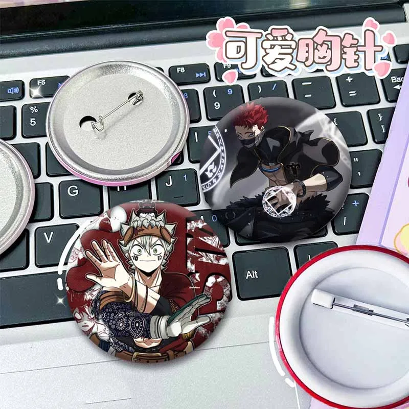 Black Clover Asta Anime Badges Yami Sukehiro Yuno Lapel Pin Round Collar Brooch on Backpack Accessories Decoration Jewelry Gift