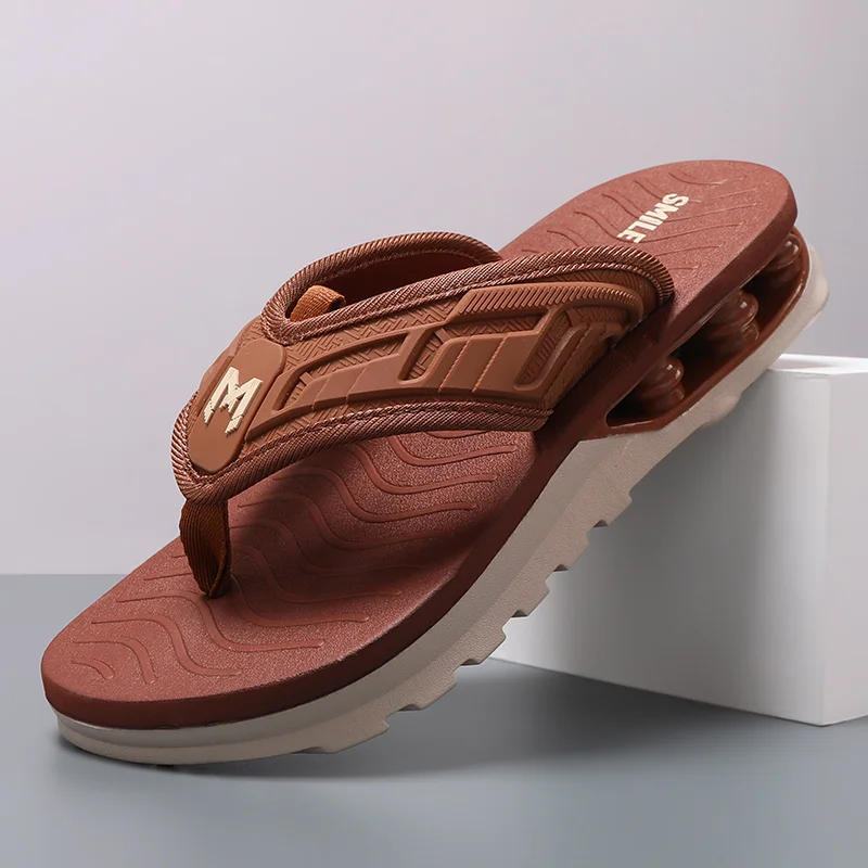 Popular Summer Fashion Comfortable Flip-Flops with Unique Soles, Stylish Indoor and Outdoor Trendy Men's Flip-Flops