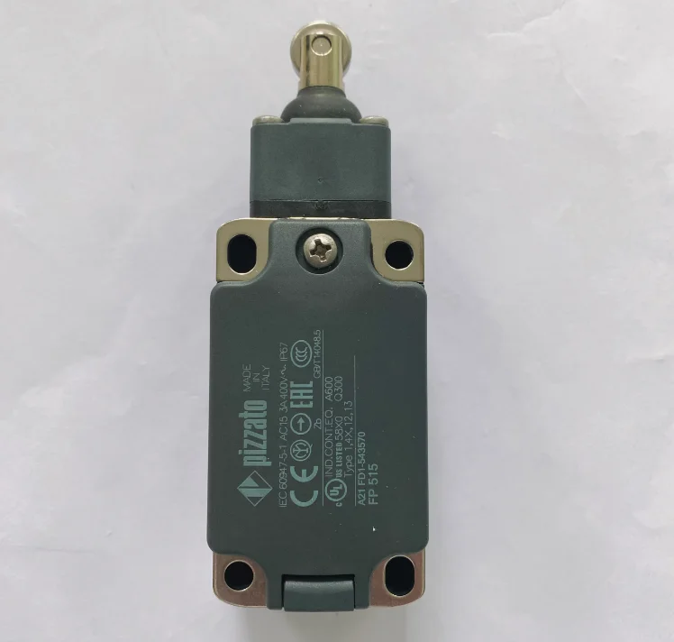 New original Pizzato limit switch FP515