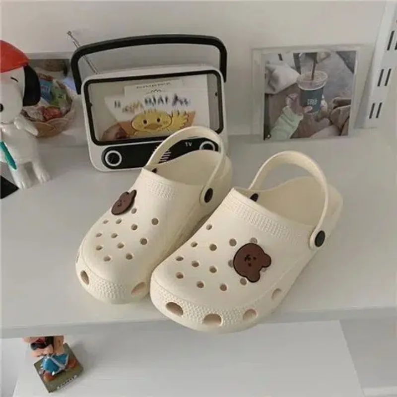 Women Slippers Summer New Fashion Clogs Light Plastic Casual Fashion Cartoon Beach Work Casual Soft Soled Women Shoes