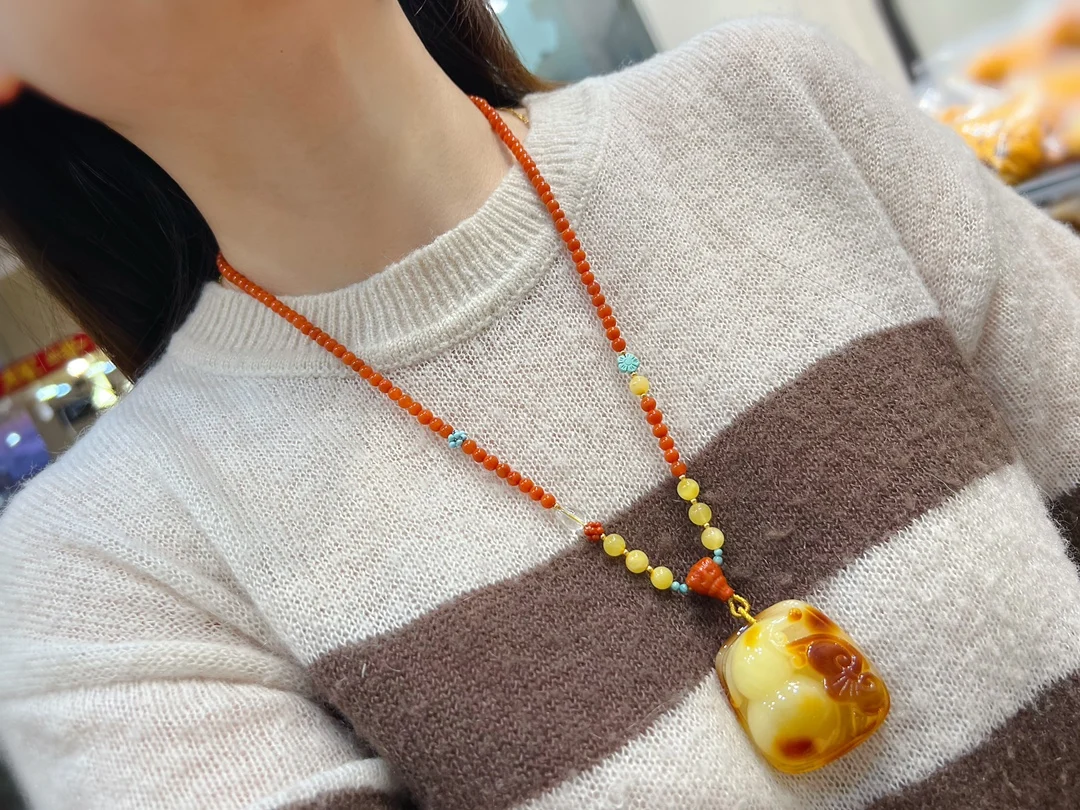 العنبر الأصفر الطبيعي القرع قلادة العنبر الأصفر النساء الرجال 39,36,15 مللي متر مجوهرات الريكي حجر بورما AAAAAAA