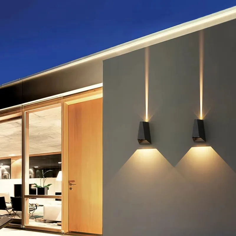 High Lumen Chip LED Wall Light Triangle Wall Light, 2x5W AC100-265V