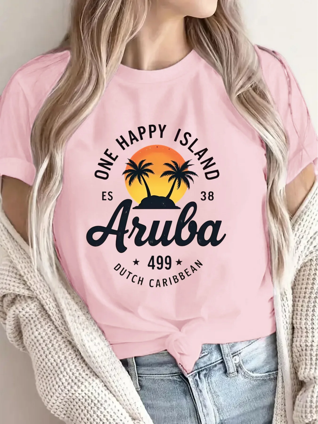 

Retro Aruba Dutch Caribbean Island Pattern, Women's Versatile Fashion T-shirt