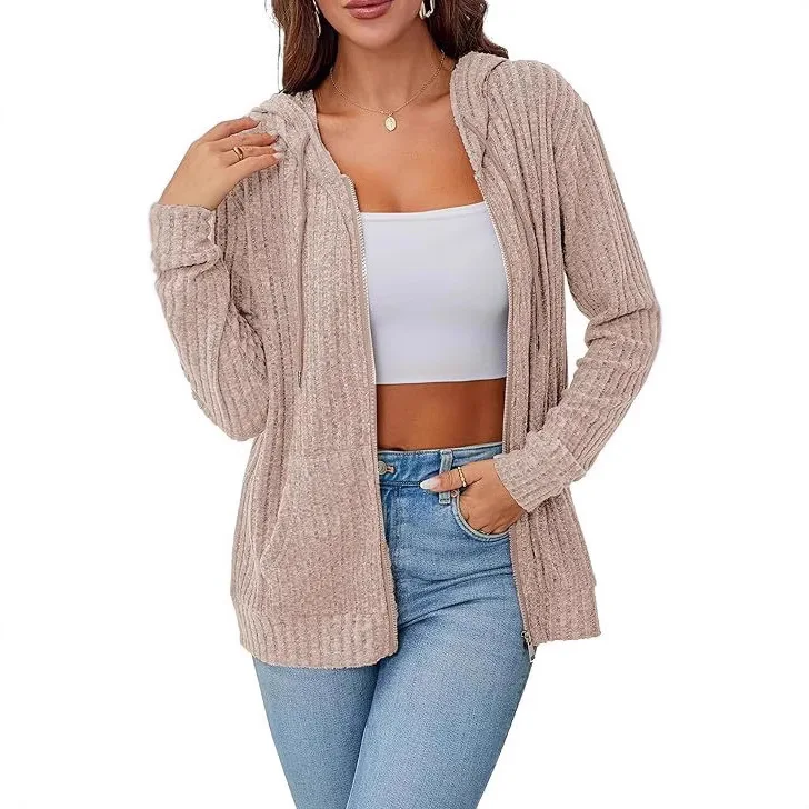 الخريف والشتاء سترة الموضة بأكمام طويلة 2025 المرأة الجديدة مقنعين محبوك حفرة قطاع معطف الفرو للنساء